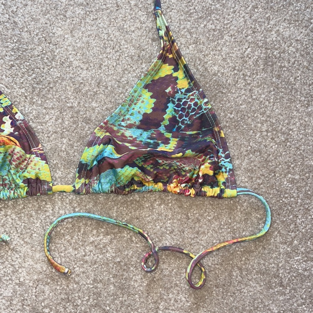 Pilyq Multi-Color Python Print Triangle Top Size L - image 3